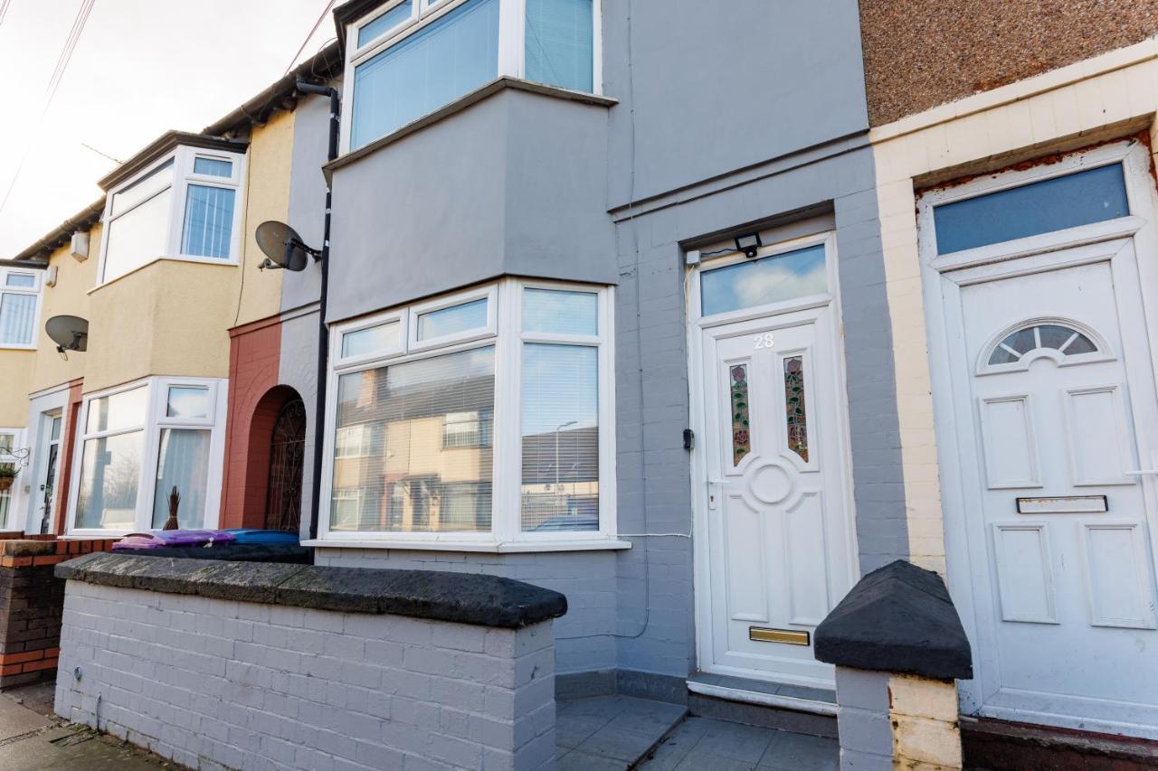 The Empress 2 Bed Terraced House Apartment Liverpool Bagian luar foto